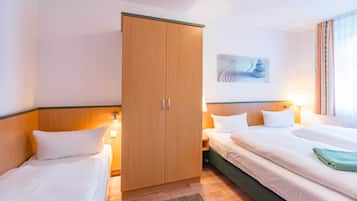 1 chambre, coffres-forts dans les chambres, Wi-Fi, draps fournis