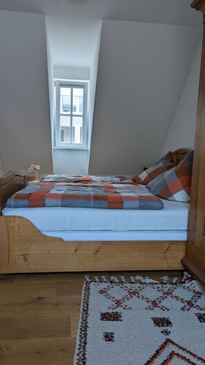 3 dormitorios y ropa de cama