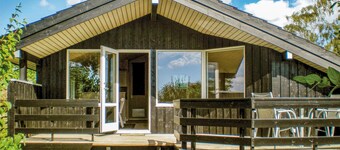 2 bedroom gorgeous home in Rønde