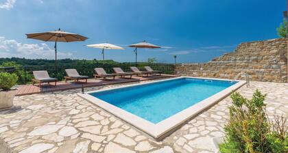 Impresionante casa en Momjan