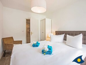 Unclassified image, 2 of 28, button