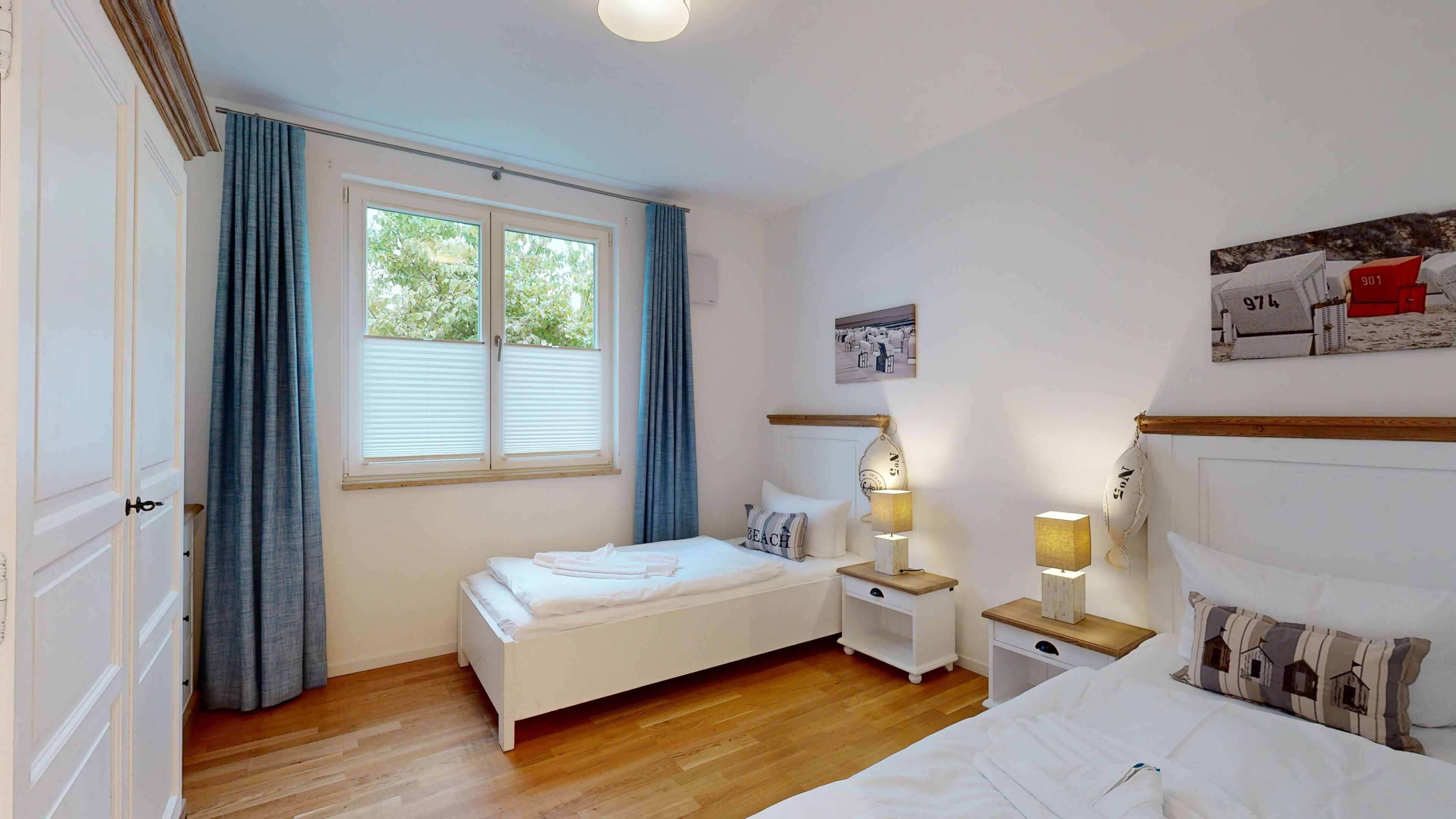 2 bedrooms, travel crib, WiFi