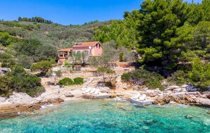 Exterior - Nice home in Sokolic with WiFi (Sokolic)