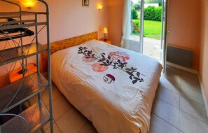 3 chambres, lit parapluie