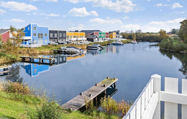 Marina - Stunning home in Ebeltoft (Ebeltoft)