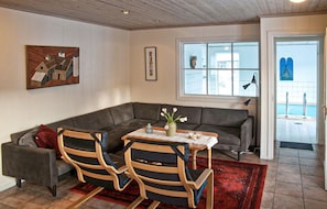 TV, fireplace, DVD player - Pet friendly home in Dølemo with sauna (Dølemo)