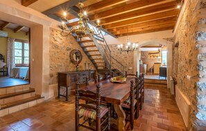 Dining - Beautiful home in Alaró (Alaró)