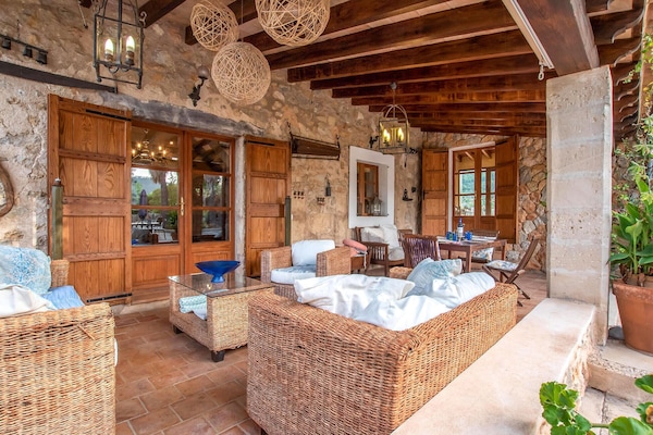 Utendørsservering