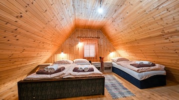 3 dormitorios, cuna de viaje, wifi gratis y ropa de cama