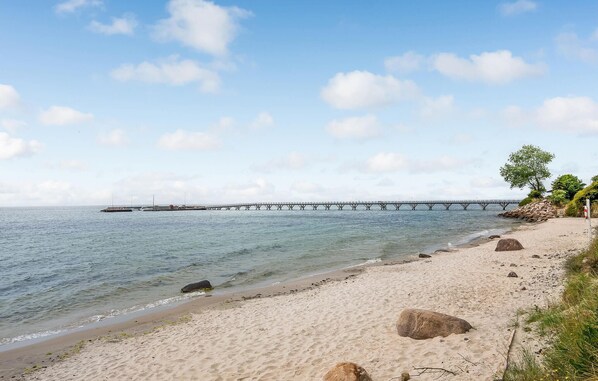 Nära stranden och fiske