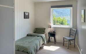 5 quartos, Wi-Fi de cortesia, roupa de cama