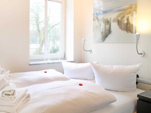 2 Schlafzimmer, Reisekinderbett, WLAN