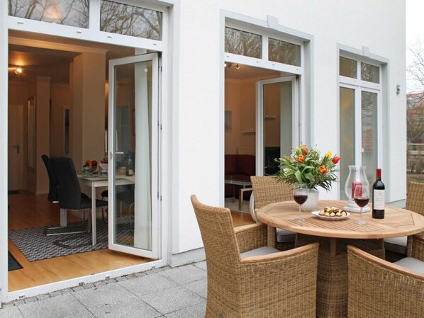 Imagen sin descripción, 1 de 25, botón