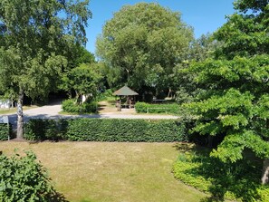 Luokittelematon kuva, 4 kautta 34, painike