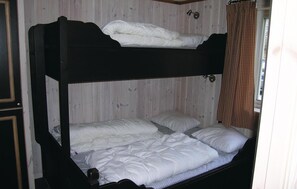 6 bedrooms, free WiFi