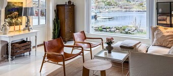 Stunning home in Averøy with house sea view