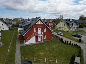 Exterior - Fireplace - terrace - only 250m to the beach - accommodation sea breeze (Börgerende-Rethwisch)