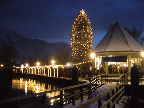 Luokittelematon kuva, 3 kautta 35, painike