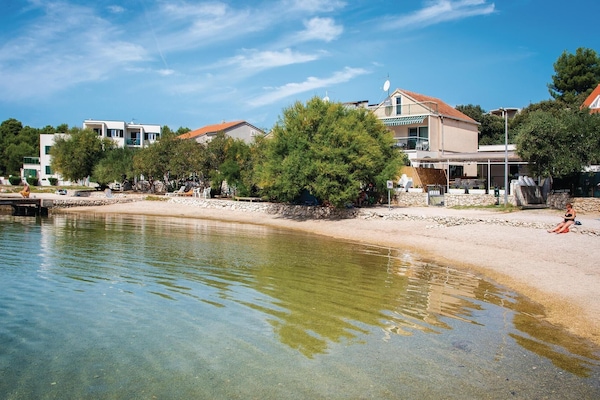 Ubicación cercana a la playa