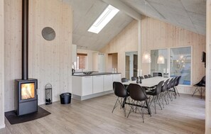 Dining - Nice home in Bogense with kitchen (Bogense)