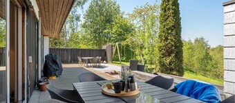 Trevligt hem i Ebeltoft med bastu
