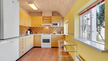 Réfrigérateur, four, plaque de cuisson, lave-vaisselle