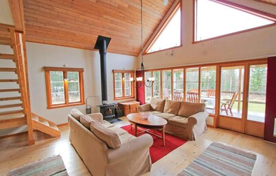 Amazing home in Annerstad with sauna