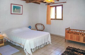 1 slaapkamer, reisbedje