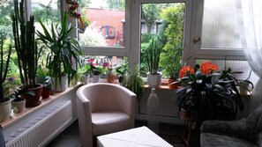 Unclassified image, 2 of 10, button - Apartment - Private room - P. Krol (Erfurt)