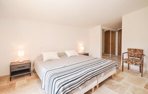 3 Schlafzimmer, Reisekinderbett, kostenloses WLAN