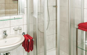 Shower - helle Ferienwohnung in Flachau (Flachau)
