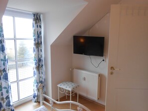 2 habitaciones, cuna de viaje y wifi 