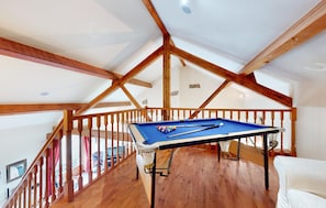 Games room - Awesome home in St. Saud Lacoussiere (St. Saud Lacoussiere)