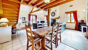 Dining - Awesome home in St. Saud Lacoussiere (St. Saud Lacoussiere)
