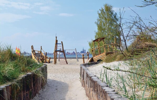 In Strandnähe, Angeln