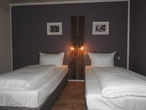 Unclassified image, 3 of 14, button