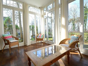 Imagen sin descripción, 2 de 32, botón