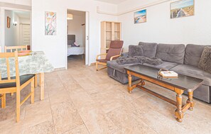 Interior - Amazing apartment in Torrevieja (Torrevieja)