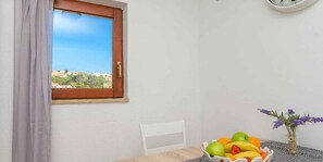 Dining - Holiday apartment with balcony (Veli Lošinj)