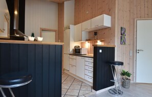 Kühlschrank, Ofen, Herdplatte, Geschirrspüler