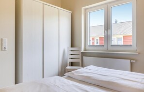 2 bedrooms, free WiFi, bed sheets