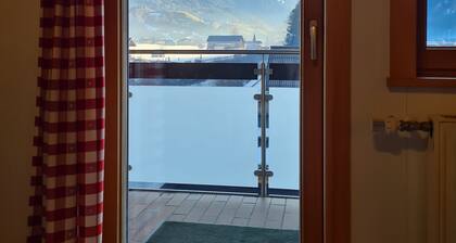 Ferienwohnung 3 - Dachgeschoss -Ausblick - GĂ€stehaus Monika