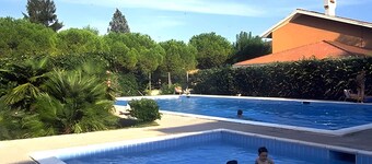 Appartement de vacances avec internet, piscine et terrasse