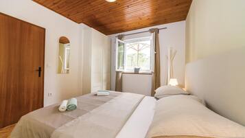 5 Schlafzimmer, kostenloses WLAN, Bettwäsche