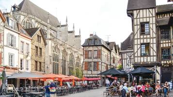 Ristorazione all'aperto