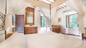 2 Schlafzimmer, Reisekinderbett, kostenloses WLAN, Bettwäsche