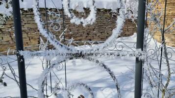 Enceinte de lâhĂ©bergement