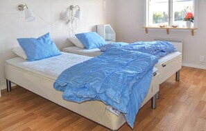 1 quarto, Wi-Fi de cortesia, roupa de cama