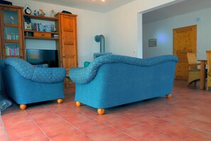 TV - Holiday house Vineta Apartment Undine Parterre - Holiday House Vineta (Fuhlendorf)