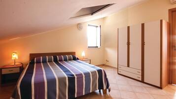 1 chambre, Wi-Fi gratuit, draps fournis